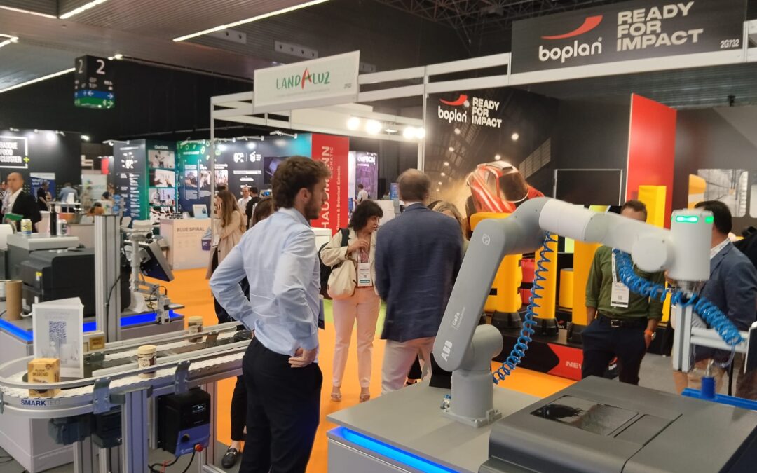La PTEPA participa en NAVALIA y conoce de primera mano las iniciativas que impulsan la descarbonización del sector pesquero